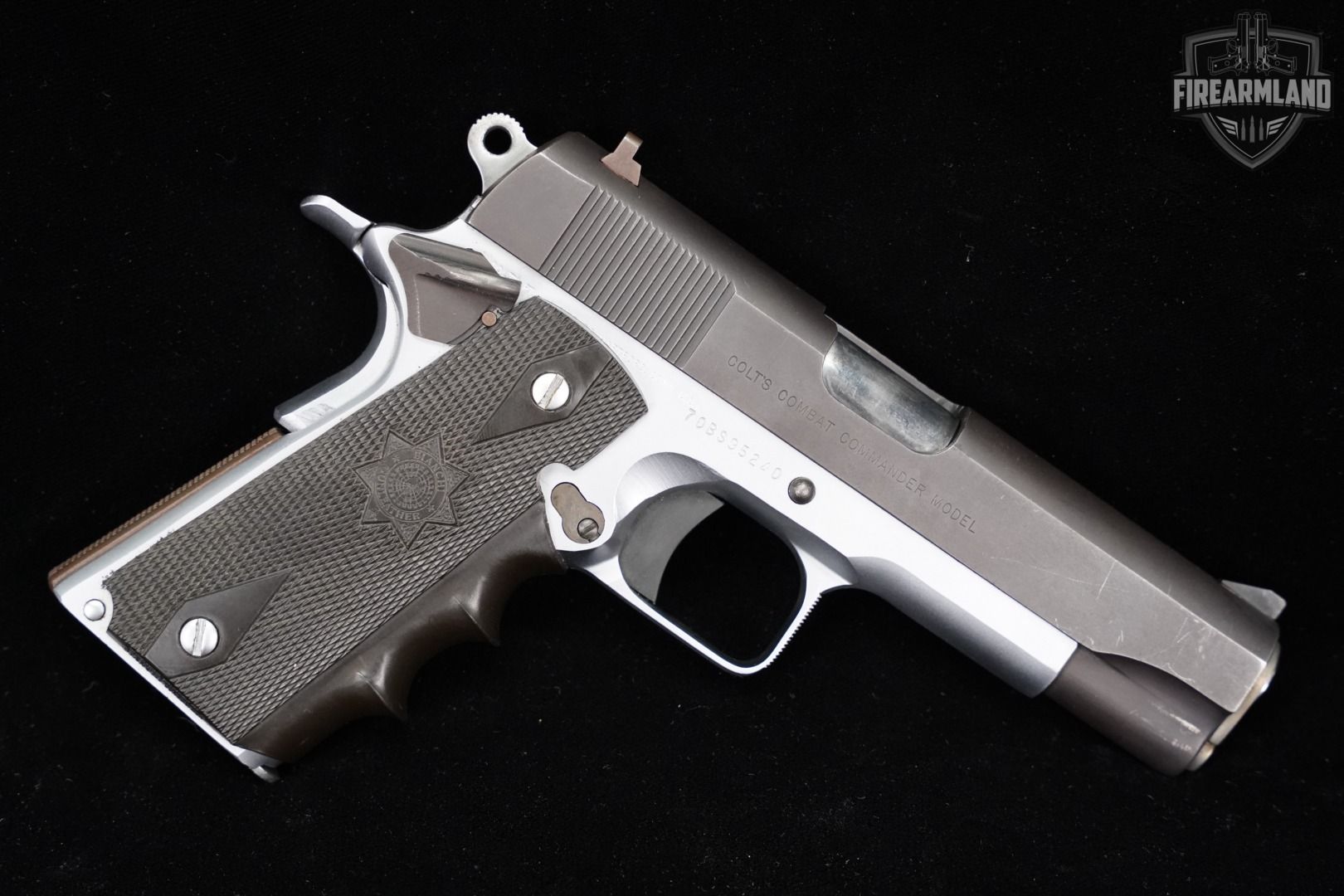 最終値下‼️【WA】COLT COMBAT COMMANDER フレームシルバー 1979 Colt Combat Commander Pre-Series 80 1911 .45 ACP 4.25