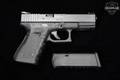 Glock 19 Gen3 9mm Luger Tenifer in Very Good Condition Image 2