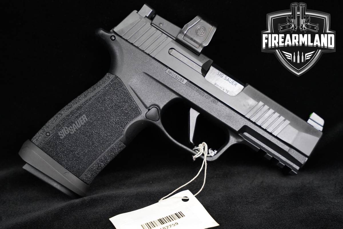 LNIB Sig Sauer P365 XMacro 9mm 3.7 P-365 +3 MAGS, OG CASE & ROMEOZero Elite