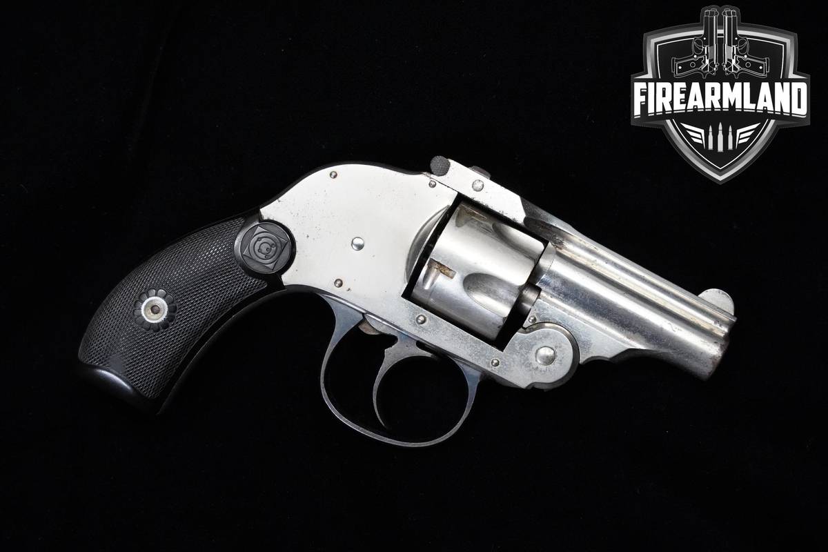 Harrington & Richardson (H&R) Break-Action Enclosed Hammer 32 S&W 2" H&R