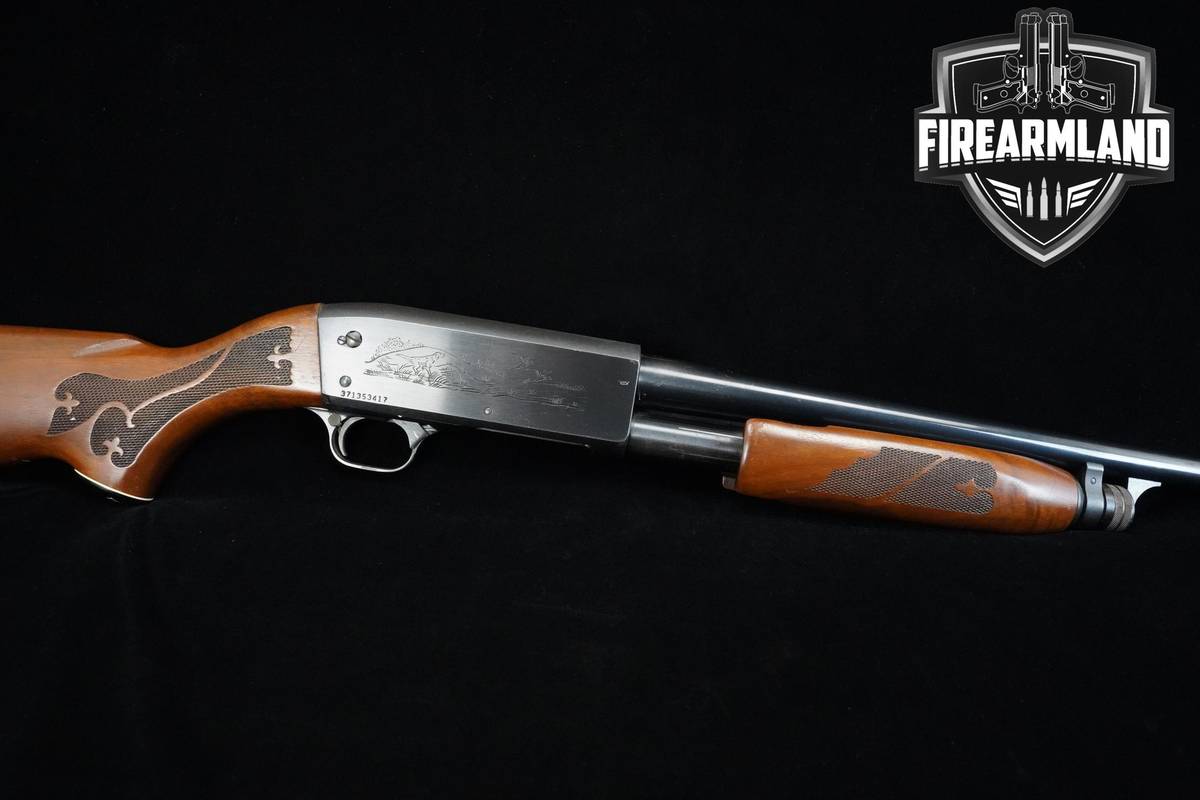 Ithaca Model 37 Featherlight 12-Gauge SLAM-FIRE 28" Blued Ithaca 37 2-3/4"