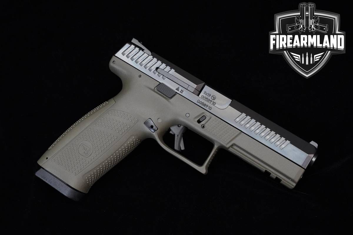 CZ P-10 F 9mm 4.5" Two-Tone CZ P10 +2 MAGS, P10F ORIG CASE & HOLSTER