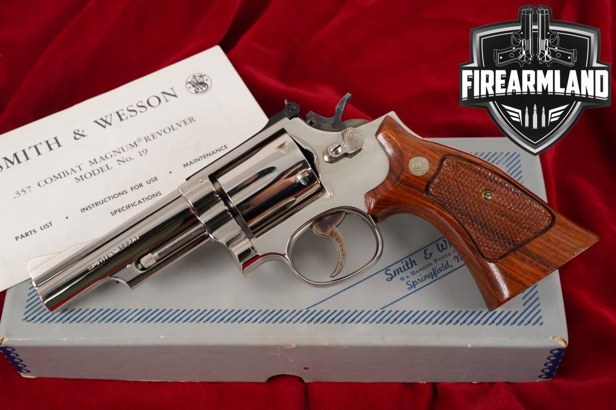 Smith & Wesson Model 19-4 Combat Magnum 357Magnum S&W +ORIG BOX
