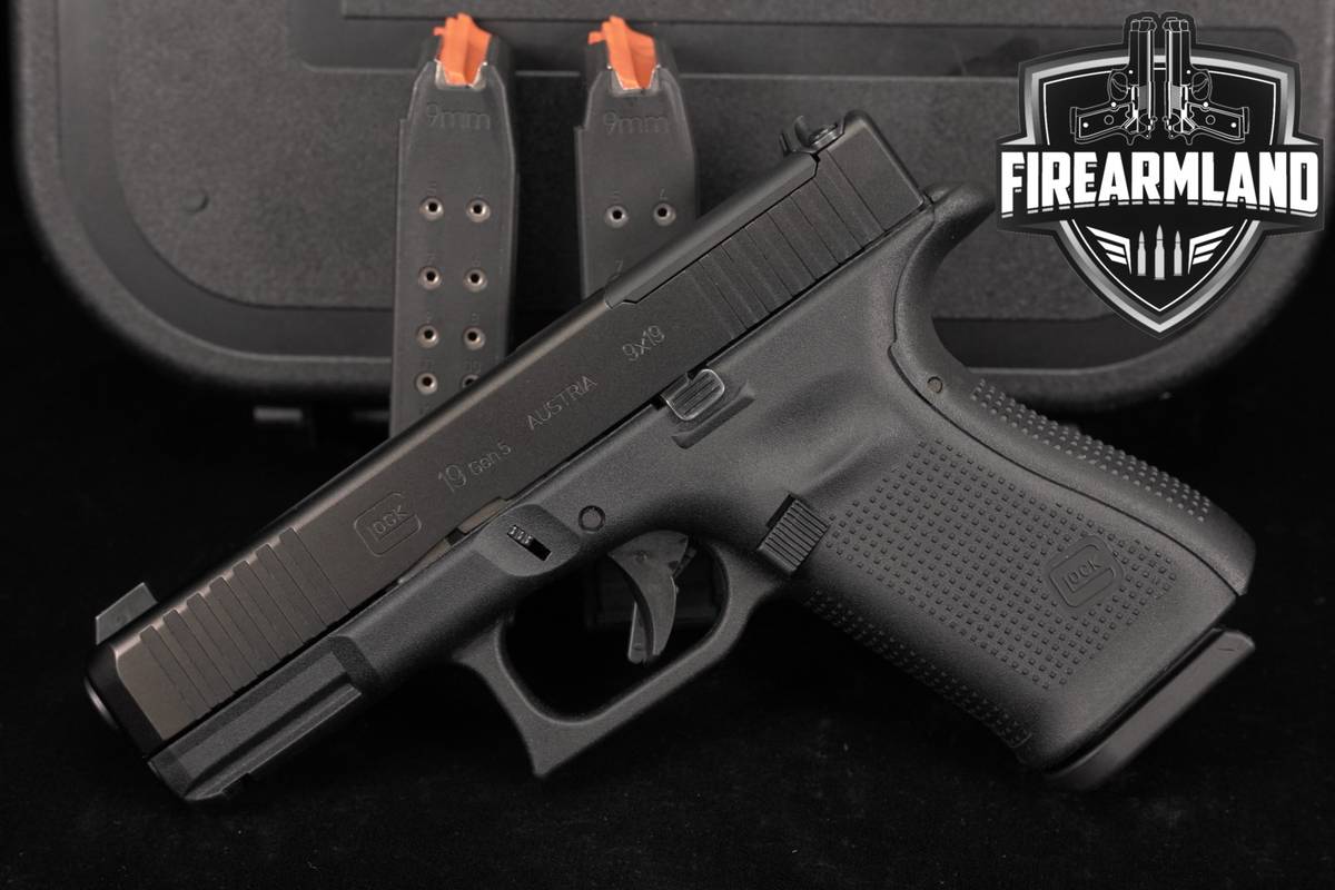 Glock 19 Gen5 MOS G19 Gen 5 9mm 4.02 +3 MAGS & ORIG CASE