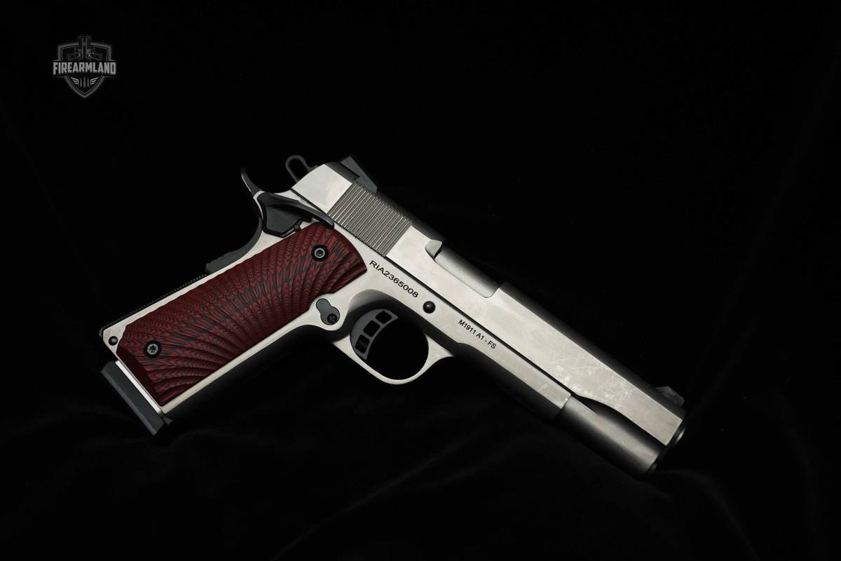 Rock Island Armory RIA M1911A1 1911 45ACP 45 ACP M1911 A1 RIA 45 G10 Grips