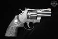 Colt Python 2nd Gen .357 Mag. Polished Stainless in Excellent Condition Image 3