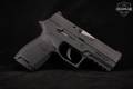 2013-2014 Sig Sauer P250 Compact 9mm Luger Nitron in Excellent Condition Image 3