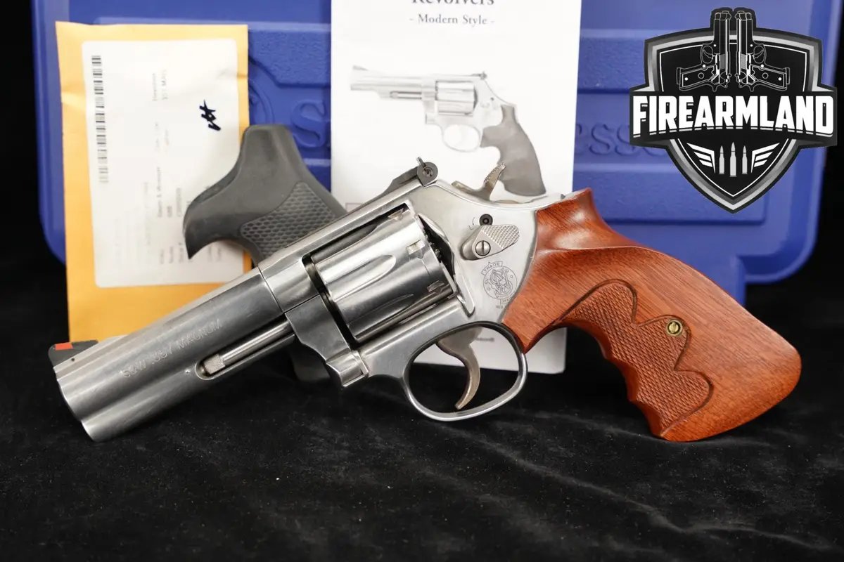 Smith & Wesson Model 686-6 Plus S&W 357 Magnum 4" M686 +ORIG CASE