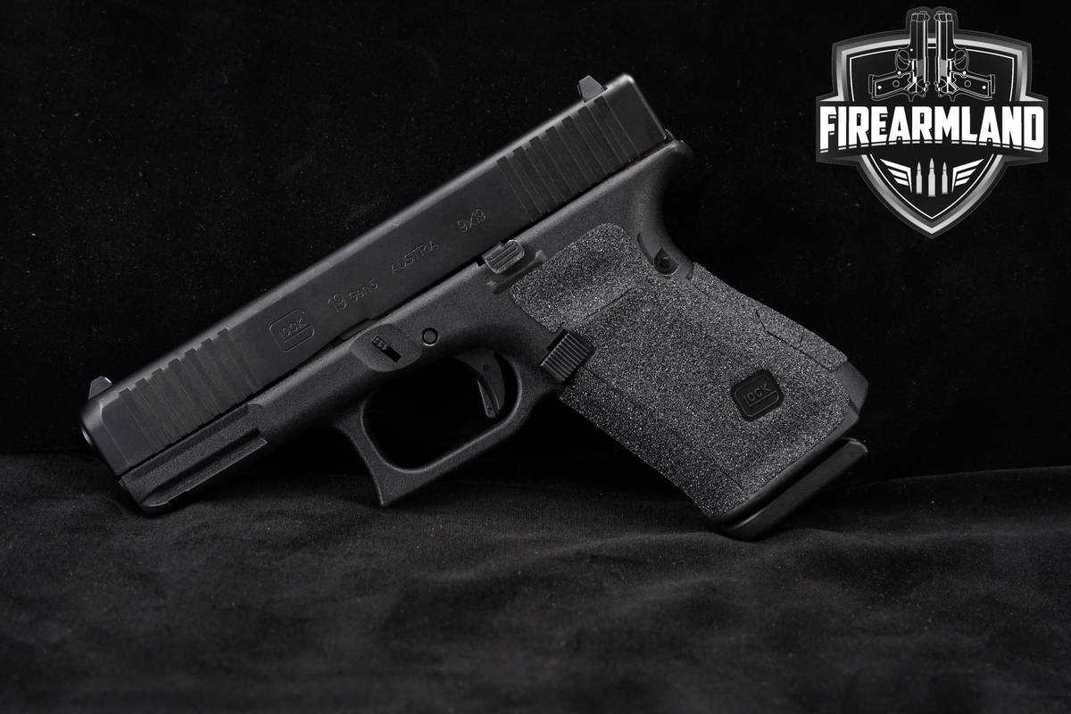 Glock 19 Gen5 9mm 4.02" G19 Gen 5 +2 MAGS & ORIG CASE