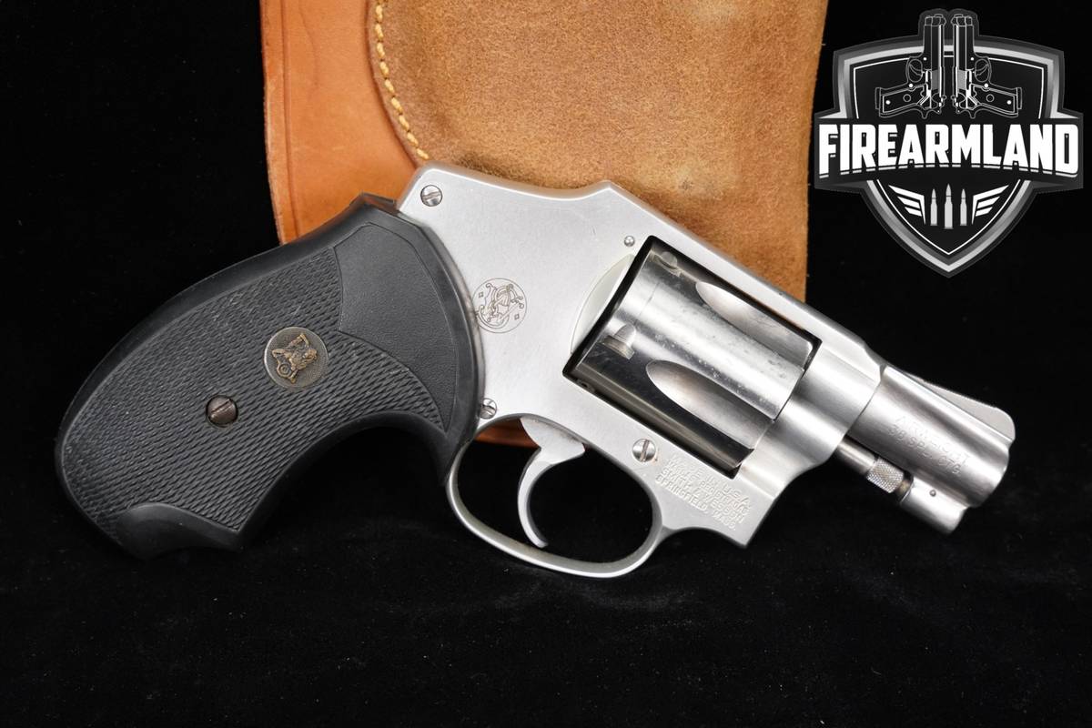 Smith & Wesson Model 642 Airweight S&W 38 Special Matte Stainless + HOLSTER
