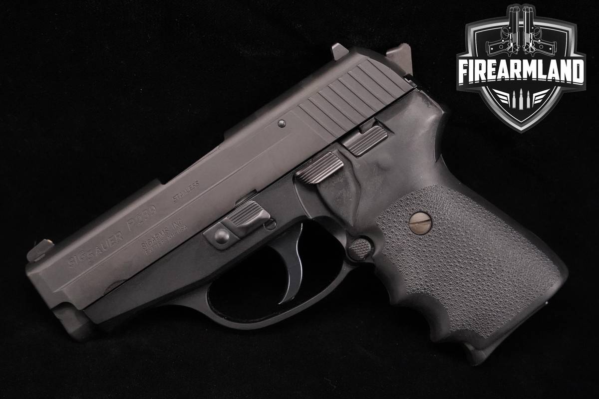 Sig Sauer P239 40 S&W 3.5" Sig-Sauer P-239 +2 MAGS