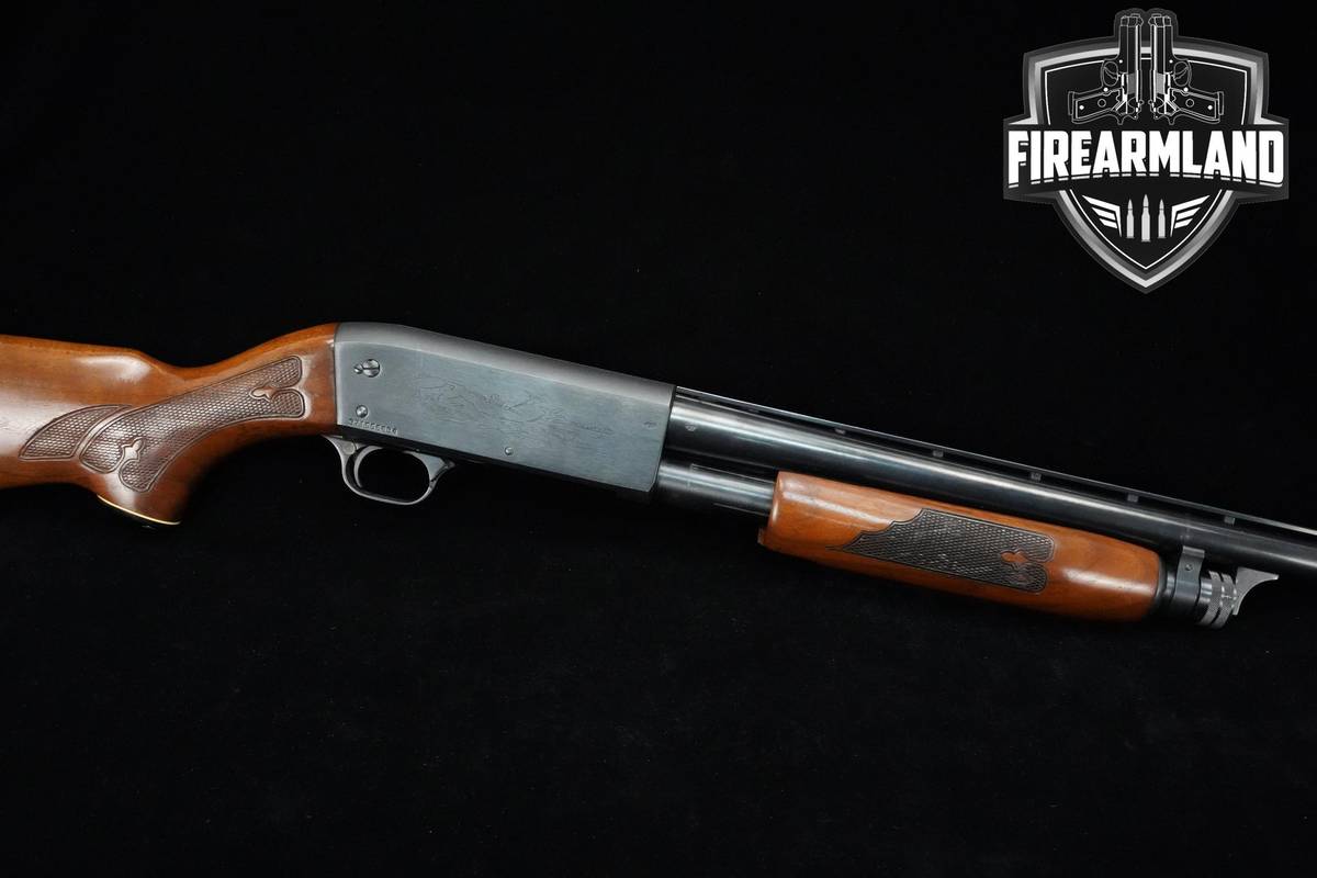 Ithaca Model 37 SLAM-FIRE Featherlight 12-Gauge 28" Blued Ithaca 37 2 3/4"
