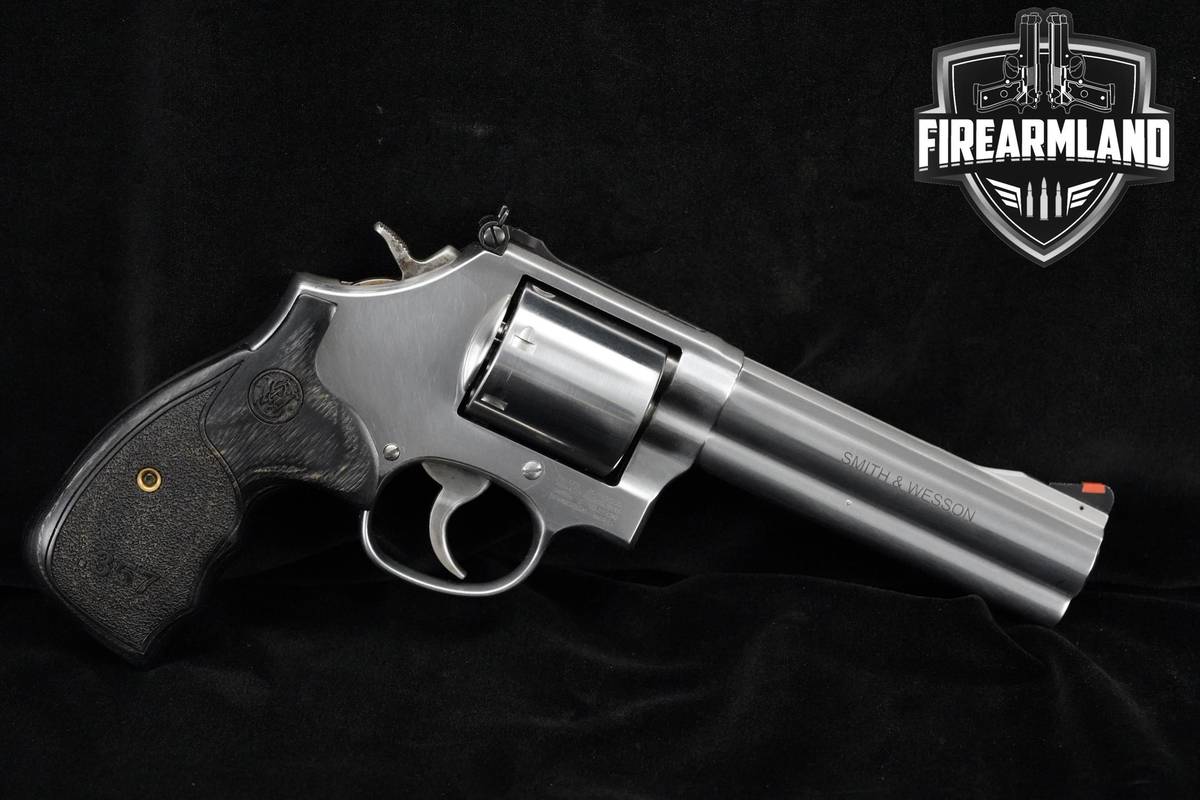 Smith & Wesson (S&W) Model 686-6 Plus 3-5-7 357 Magnum 5" S&W 686-6 DA/SA