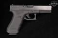 2009-2010 Glock G22 Gen 3 RTF2 (fish-gill serrations) .40 S&W Black in Good Condition Image 4