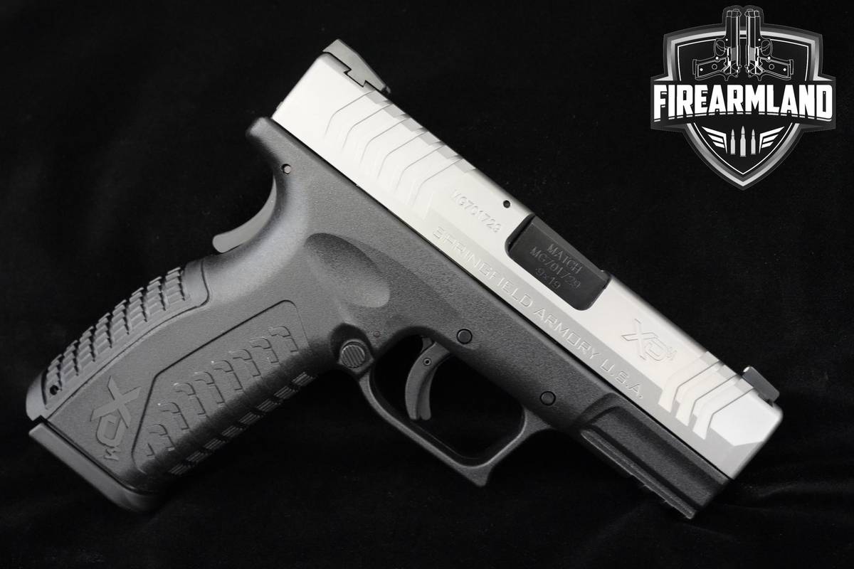 LIKE-NEW Springfield Armory XDM-9 3.8 Bi-Tone 9mm 3.8" Two-Tone XDM-9 4MAGS
