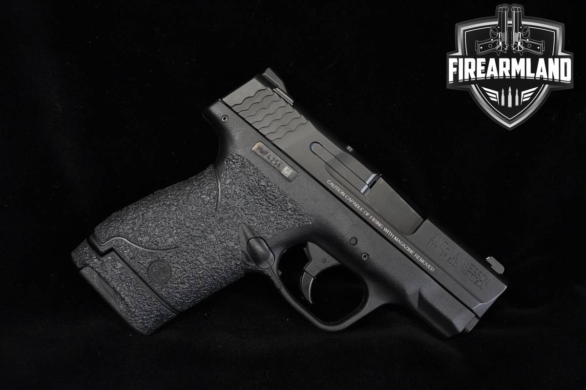 Smith & Wesson (S&W) M&P40 Shield M1.0 40 S&W 3.1" M&P-40 3 MAGS & ORIG BOX