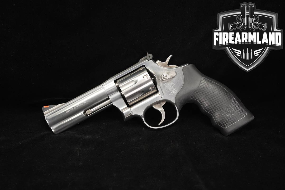 Smith & Wesson Model 686-5 Plus 357 Magnum S&W 4" Satin Stainless DA/SA