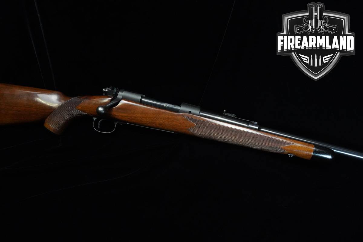 PRE-64 1949 Winchester Model 70 Super Grade 300 H&H Magnum 26" Winchester
