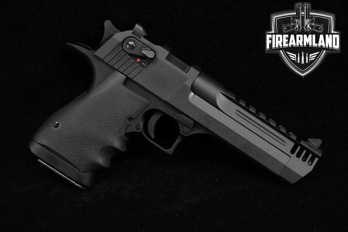 Magnum Research Desert Eagle Mark XIX L5 .50-AE 5" Deagle Mk 19 +ORIG CASE