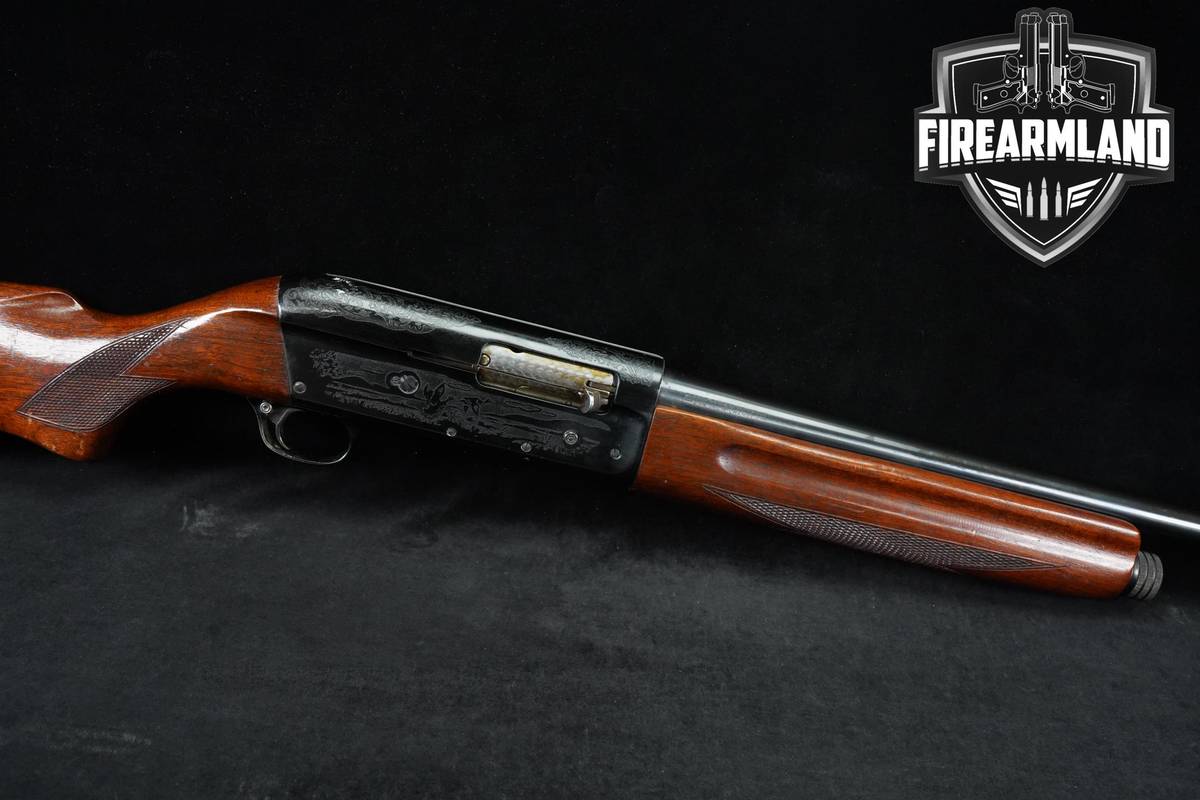 GAME SCENE ENGRAVED Savage Arms Model 775A Super-Choke Receiver 26" Wood