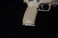 Smith & Wesson (S&W) M&P9 M2.0 FDE 9mm Luger FDE (Flat Dark Earth) in Excellent Condition Image 3