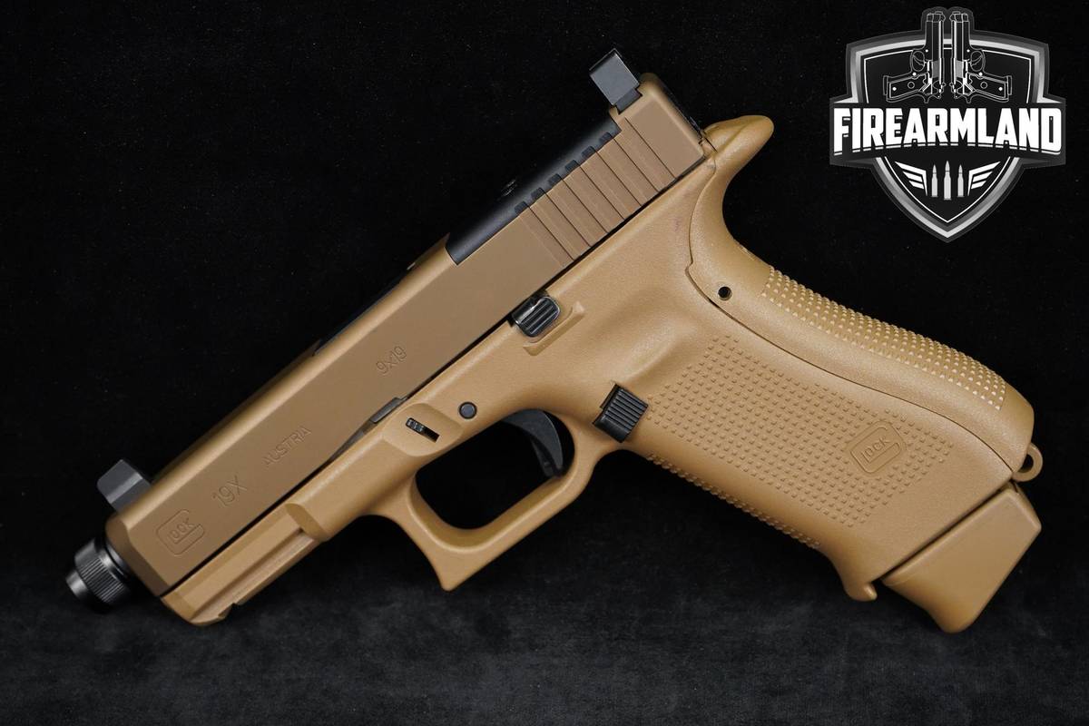EXCLUSIVE Glock 19X Gen5 MOS Threaded Barrel 9mm Coyote