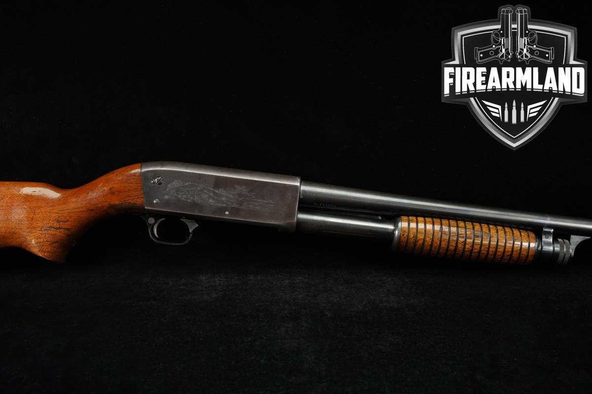 1950s Ithaca Model 37 Featherlight 12-Gauge 2 3/4"