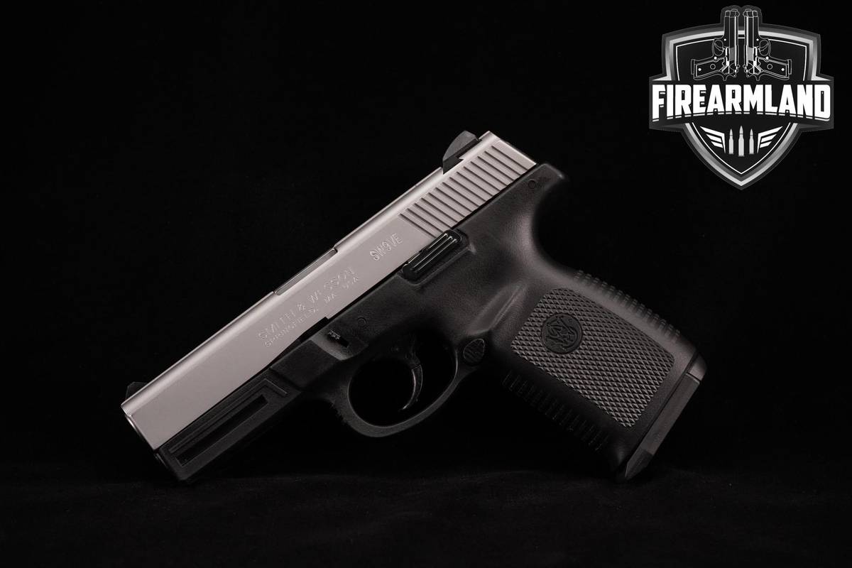 Smith & Wesson S&W SW9VE 9mm 4 Stainless Steel SW9-VE +5 MAGS & ORIG CASE