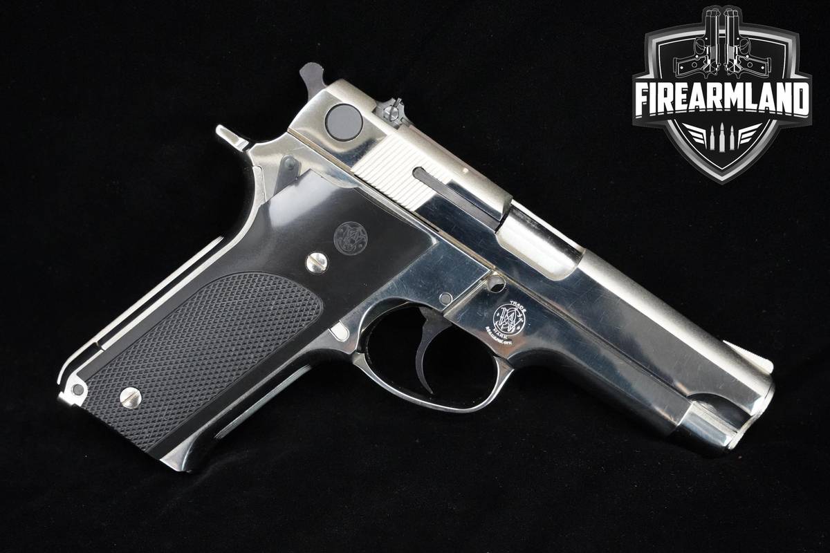 MINTY! 1981 Smith & Wesson Model 59 9mm 4" Nickel S&W 59 +2 MAGS & ORIG BOX