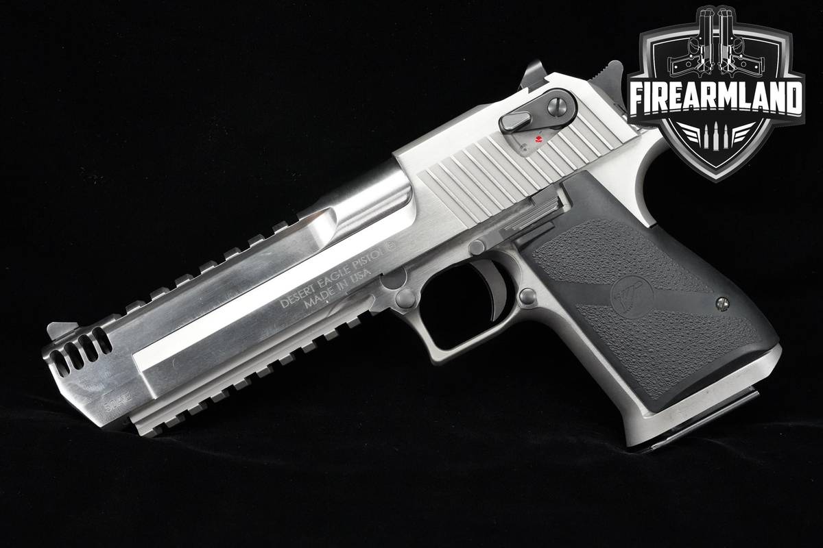 Magnum Research Desert Eagle Mark XIX 50 AE 6 Stainless +8 MAGS & ORIG CASE