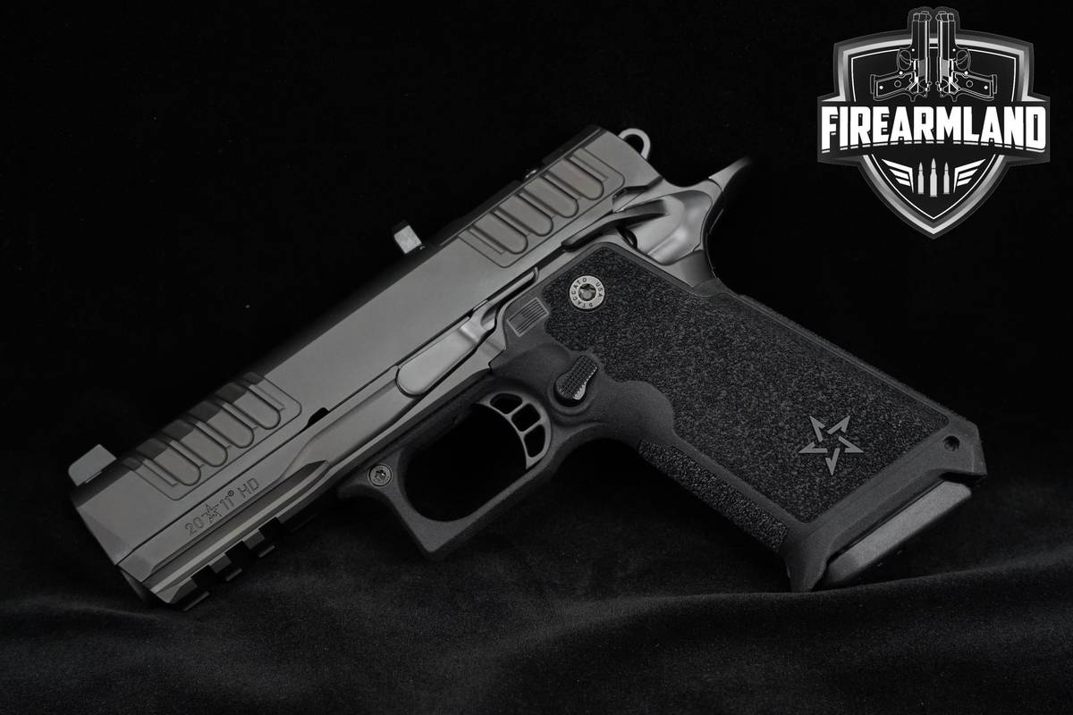 Staccato STI P4 HD 9mm 1911 2011 P-4 +2 MAGS & ORIG CASE