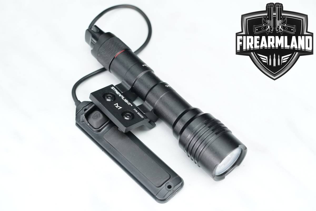 Streamlight ProTac Rail Mount 2 625 Lumens / 22,000 Candela Weapon Light
