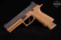 Sig Sauer P250 Full-Size 9mm Luger Two-Tone Black & Coyote Tan in Very Good Condition Image 4