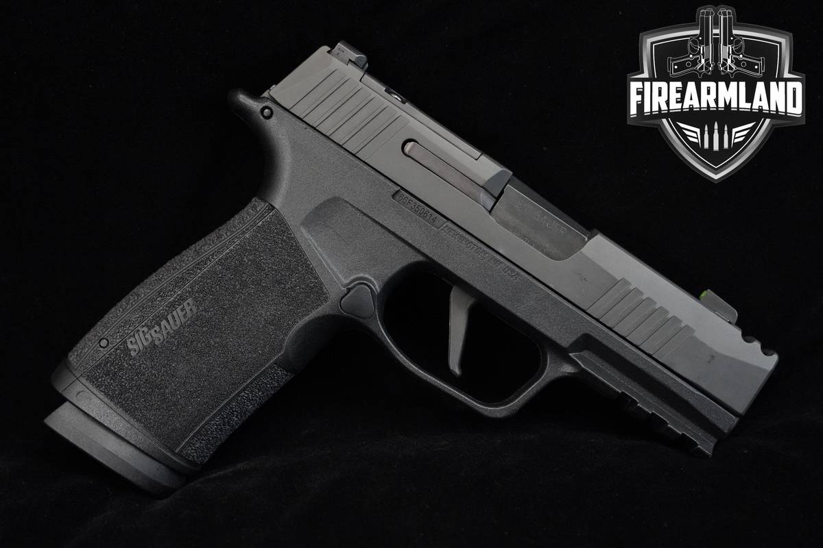 Sig Sauer P365 XMacro-COMP 9mm Sig-Sauer P-365 X-Macro +2 MAGS & ORIG CASE