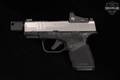 Springfield Armory Hellcat OSP 9mm Luger Two-Tone Satin Silver in Excellent Condition Image 3