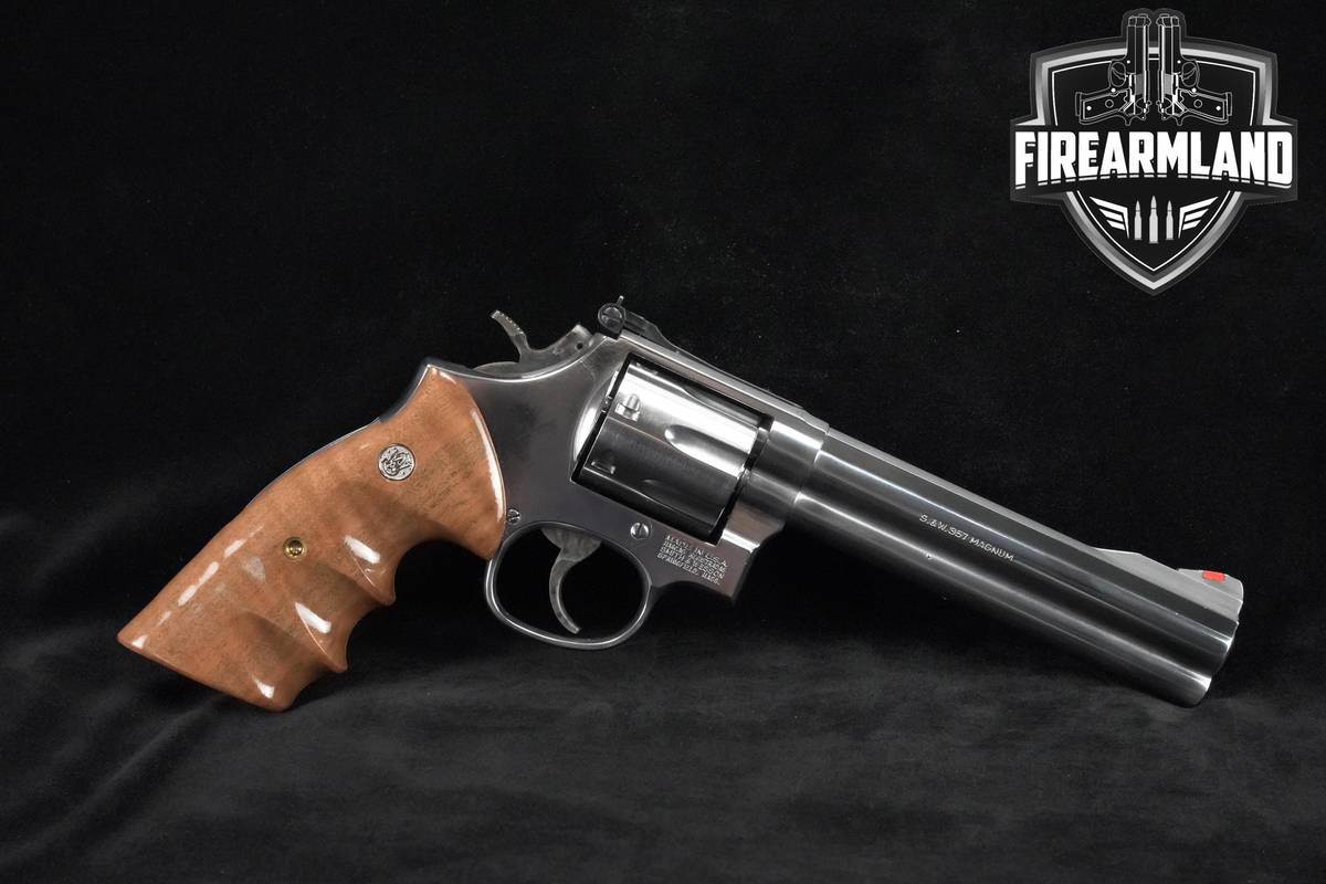 Smith & Wesson 686-4 Plus 357-Magnum 6" High Gloss Stainless S&W 686-4