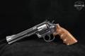 Smith & Wesson (S&W) 686-4 Plus .357 Mag. High Gloss Stainless in Excellent Condition Image 3