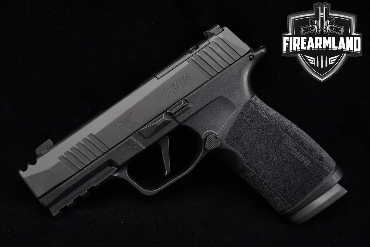Sig Sauer P365 XMacro Comp 9mm 3.1" +2 MAGS & ORIG CASE