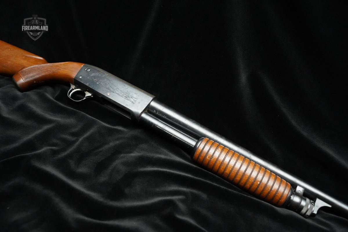 1952 Ithaca 37 Featherlight 16 Gauge Ithaca 16ga Model 37 Engraved 28" 5+1