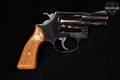 Smith & Wesson (S&W) Model 36 Chiefs Special .38 Spl. Blued & Walnut in Good Condition Image 3