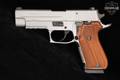 Sig Sauer P220 Stainless Elite .45 ACP Matte Stainless in Good Condition Image 4