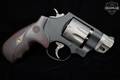 Smith & Wesson (S&W) Model 327 8-Shot Performance Center .357 Mag. Anodized Black in Excellent Condition Image 5