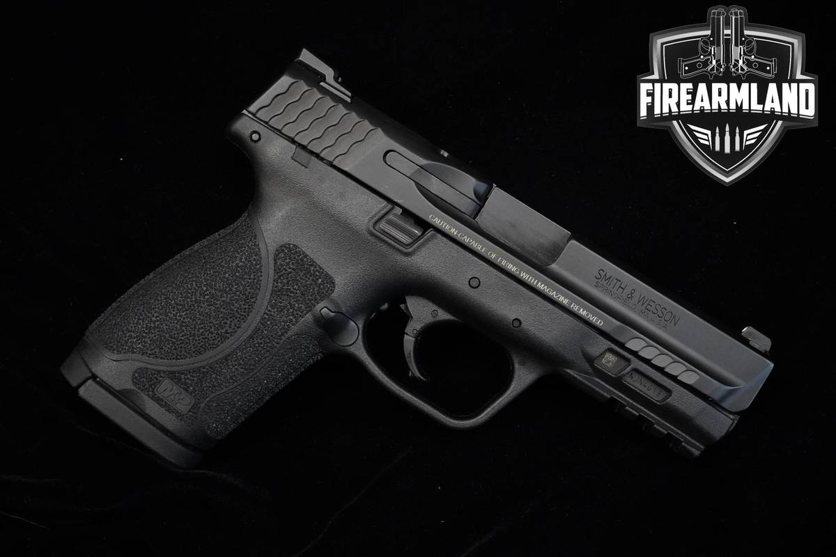 Smith & Wesson (S&W) M&P9 Compact M2.0 9mm 4" S&W M&P-9 +2 MAGS & ORIG BOX