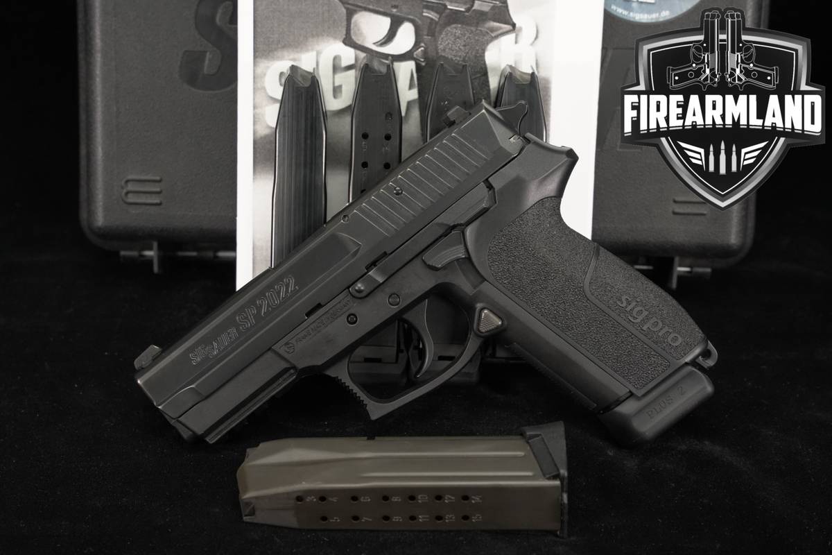 Sig Sauer SP2022 9mm 3.9" +6 MAGS & ORIG CASE