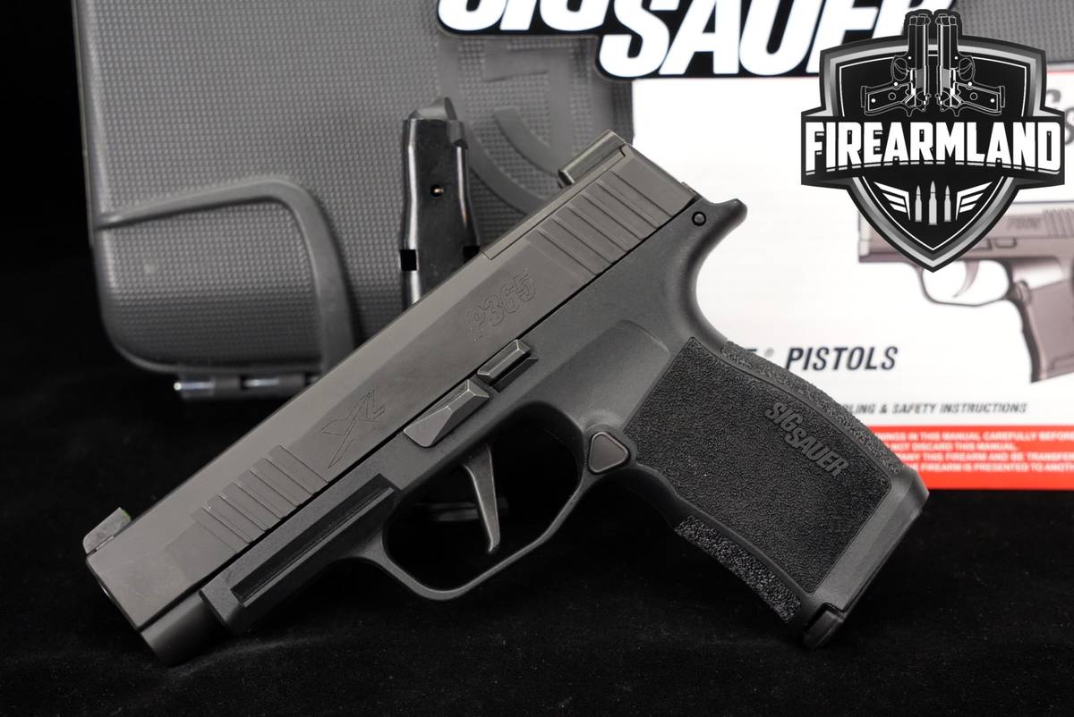 Sig Sauer P365 XL 9mm 3.7" P 365 P365XL +2 MAGS & ORIG CASE
