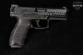 Heckler & Koch (H&K, HK) VP9 V1 9mm Luger Black in Excellent Condition Image 3