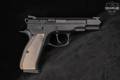 CZ CZ 75 B Ω 9mm Luger Black in Excellent Condition Image 4