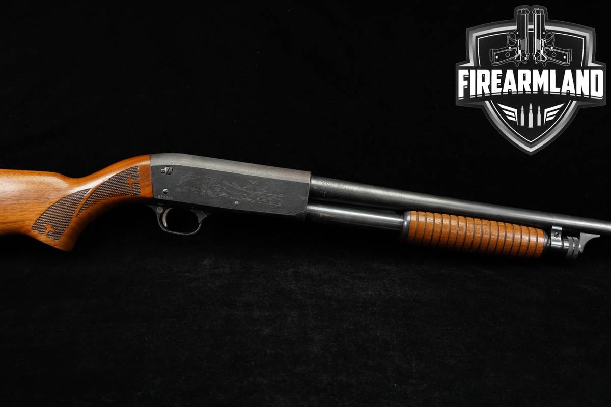 VINTAGE 1960's Ithaca Model 37 Featherlight 20-Gauge 26" Blued & Wood