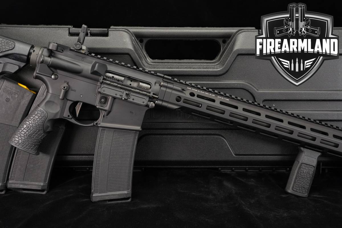 Daniel Defense DDM4 V7 Pro 5.56 NATO AR-15 AR15 DD M4 +3 MAGS & ORIG CASE