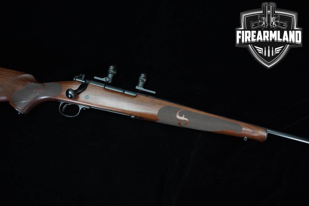 2001 Winchester Model 70 Classic Featherweight 300 WSM 24" Winchester 70